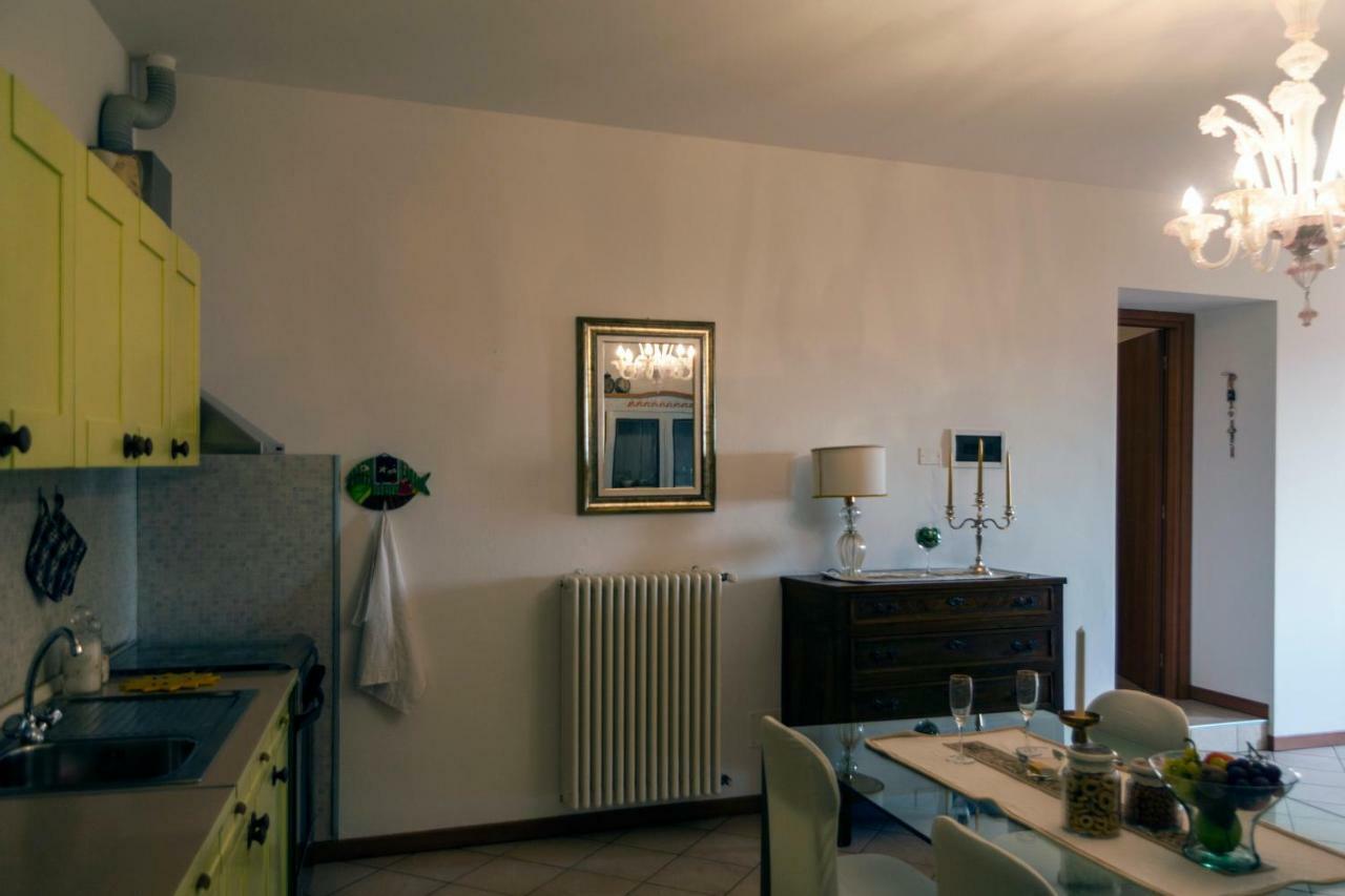 Casa Del Sole Appartamento N° 2 White And Gold Room Gavardo Extérieur photo